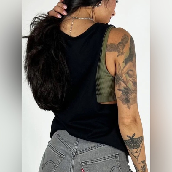 MIGDALIA Bruja Crop Muscle Tank in Black - Picture 4 of 11